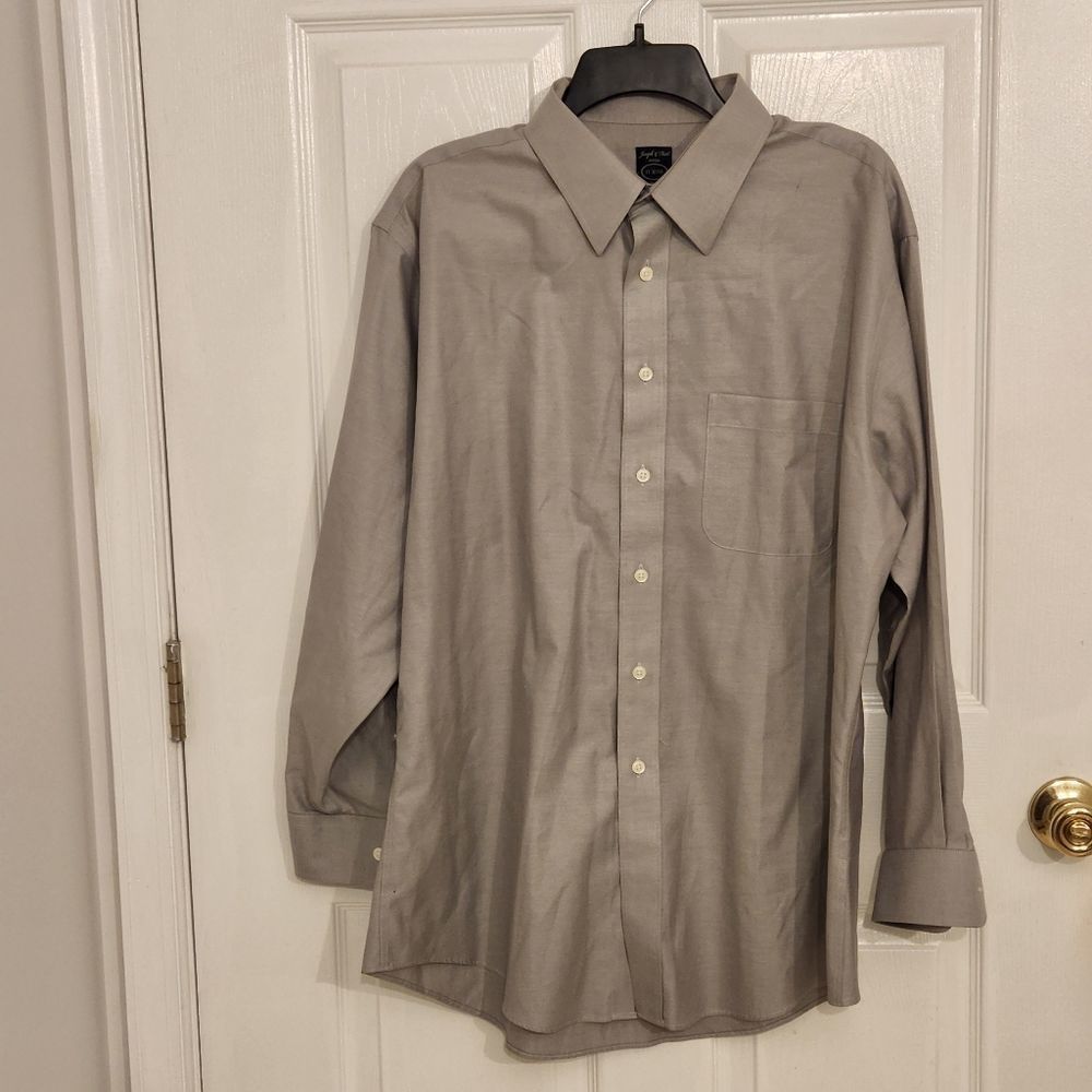 Joseph & Feiss Size 32/33